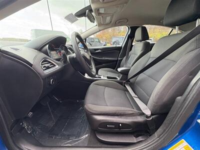 2017 Chevrolet Cruze LT Auto - Photo 17 - Frederick, MD 21702