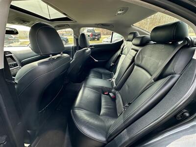 2011 Lexus IS   - Photo 18 - Frederick, MD 21702