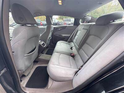 2019 Chevrolet Malibu LT   - Photo 16 - Frederick, MD 21702
