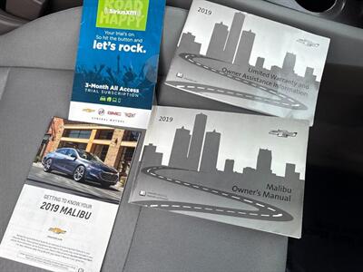 2019 Chevrolet Malibu LT   - Photo 19 - Frederick, MD 21702