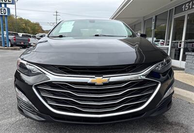 2019 Chevrolet Malibu LT   - Photo 8 - Frederick, MD 21702