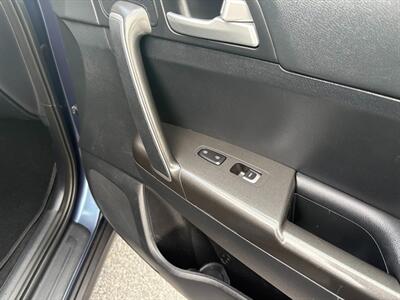 2021 Kia Sportage LX   - Photo 24 - Frederick, MD 21702
