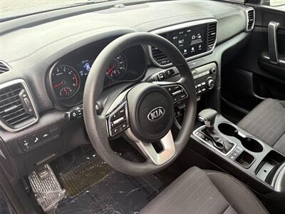 2021 Kia Sportage LX   - Photo 2 - Frederick, MD 21702