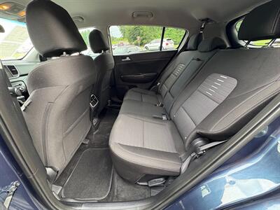 2021 Kia Sportage LX   - Photo 9 - Frederick, MD 21702