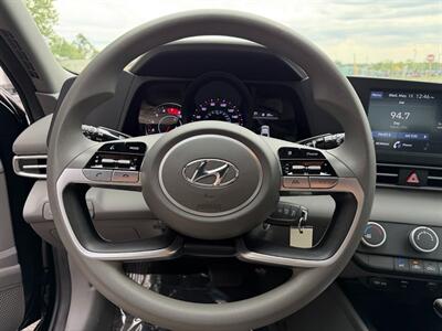 2023 Hyundai ELANTRA SE - Photo 12 - Frederick, MD 21702