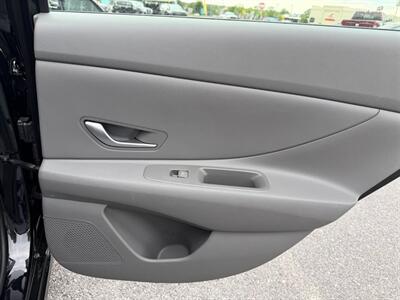 2023 Hyundai ELANTRA SE - Photo 17 - Frederick, MD 21702