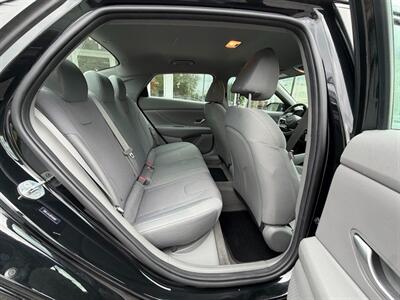 2023 Hyundai ELANTRA SE - Photo 14 - Frederick, MD 21702