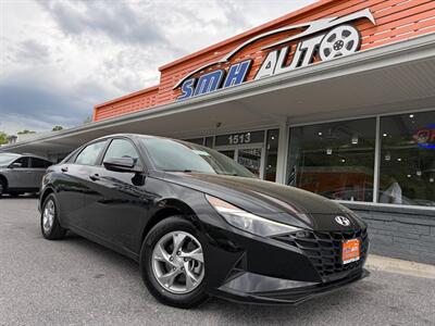 2023 Hyundai ELANTRA SE - Photo 1 - Frederick, MD 21702