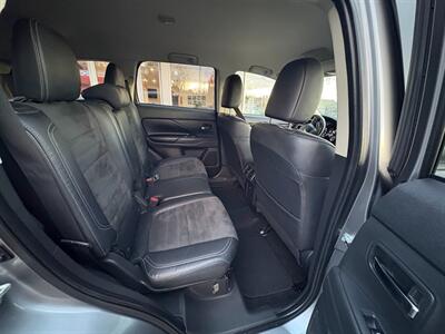 2019 Mitsubishi Outlander SE   - Photo 38 - Frederick, MD 21702