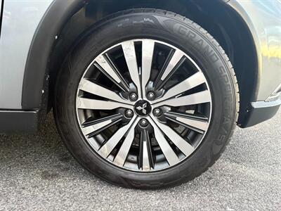 2019 Mitsubishi Outlander SE   - Photo 49 - Frederick, MD 21702