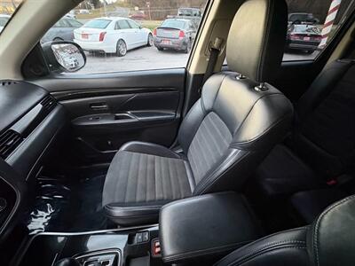 2019 Mitsubishi Outlander SE   - Photo 62 - Frederick, MD 21702