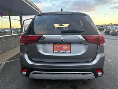 2019 Mitsubishi Outlander SE   - Photo 18 - Frederick, MD 21702