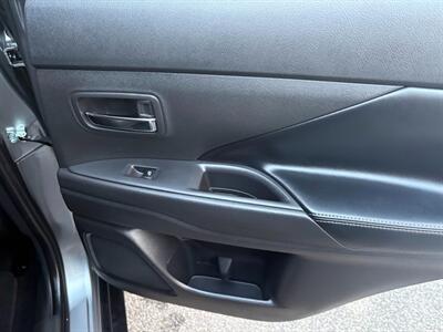 2019 Mitsubishi Outlander SE   - Photo 37 - Frederick, MD 21702