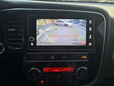 2019 Mitsubishi Outlander SE   - Photo 11 - Frederick, MD 21702