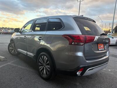 2019 Mitsubishi Outlander SE   - Photo 7 - Frederick, MD 21702