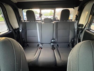 2020 Jeep Gladiator Sport S   - Photo 27 - Frederick, MD 21702