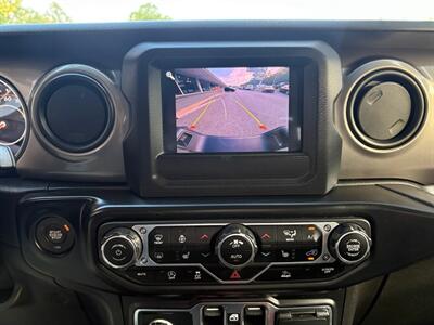 2020 Jeep Gladiator Sport S   - Photo 4 - Frederick, MD 21702