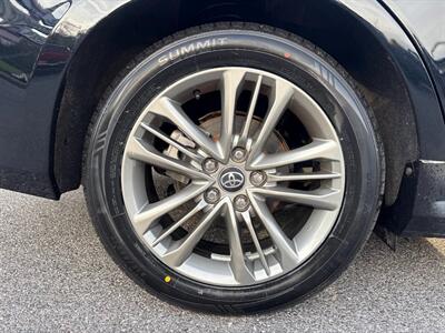 2017 Toyota Camry SE   - Photo 36 - Frederick, MD 21702