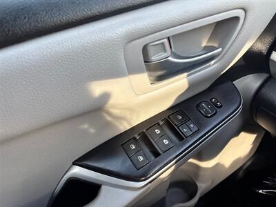 2017 Toyota Camry SE   - Photo 23 - Frederick, MD 21702