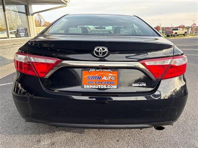 2017 Toyota Camry SE   - Photo 10 - Frederick, MD 21702