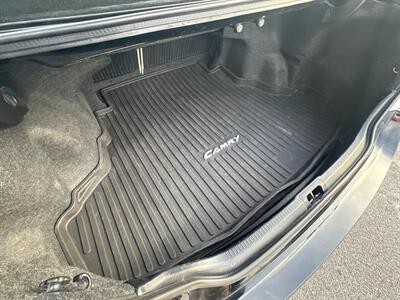 2017 Toyota Camry SE   - Photo 45 - Frederick, MD 21702