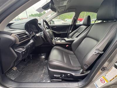 2017 Lexus IS 300   - Photo 3 - Frederick, MD 21702