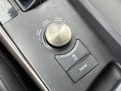 2017 Lexus IS 300   - Photo 42 - Frederick, MD 21702
