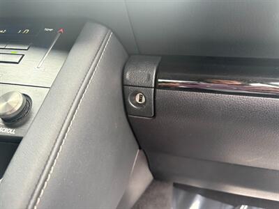 2017 Lexus IS 300   - Photo 25 - Frederick, MD 21702