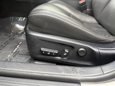 2017 Lexus IS 300   - Photo 44 - Frederick, MD 21702