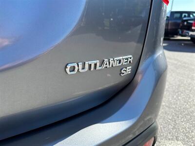 2019 Mitsubishi Outlander SE   - Photo 15 - Frederick, MD 21702