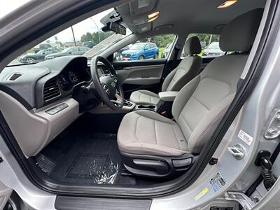 2020 Hyundai ELANTRA SE   - Photo 2 - Frederick, MD 21702