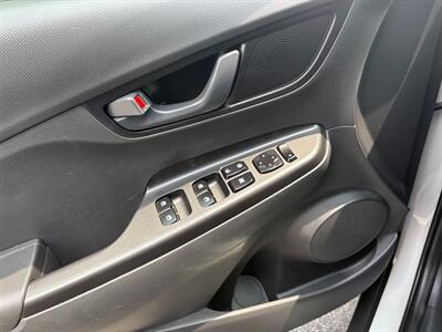 2023 Hyundai KONA SE   - Photo 18 - Frederick, MD 21702