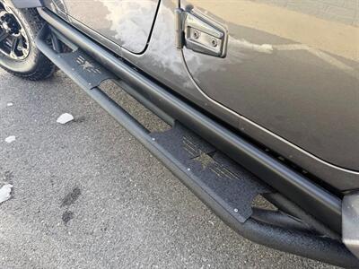 2017 Jeep Wrangler Unlimited Sahara - Photo 13 - Frederick, MD 21702