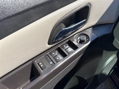 2015 Chevrolet Cruze 1LT Auto   - Photo 14 - Frederick, MD 21702