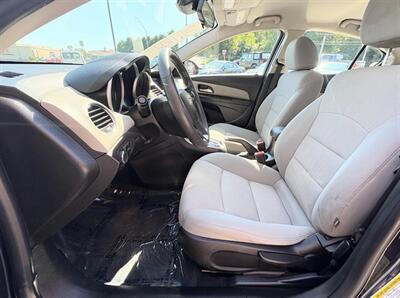2015 Chevrolet Cruze 1LT Auto   - Photo 2 - Frederick, MD 21702