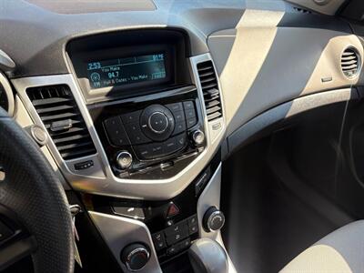 2015 Chevrolet Cruze 1LT Auto   - Photo 16 - Frederick, MD 21702