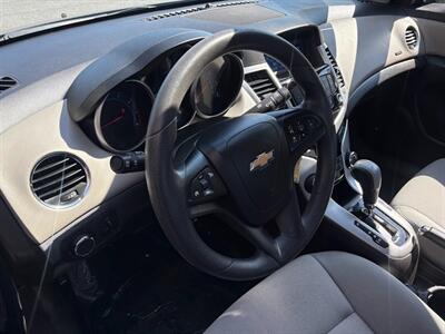 2015 Chevrolet Cruze 1LT Auto   - Photo 11 - Frederick, MD 21702
