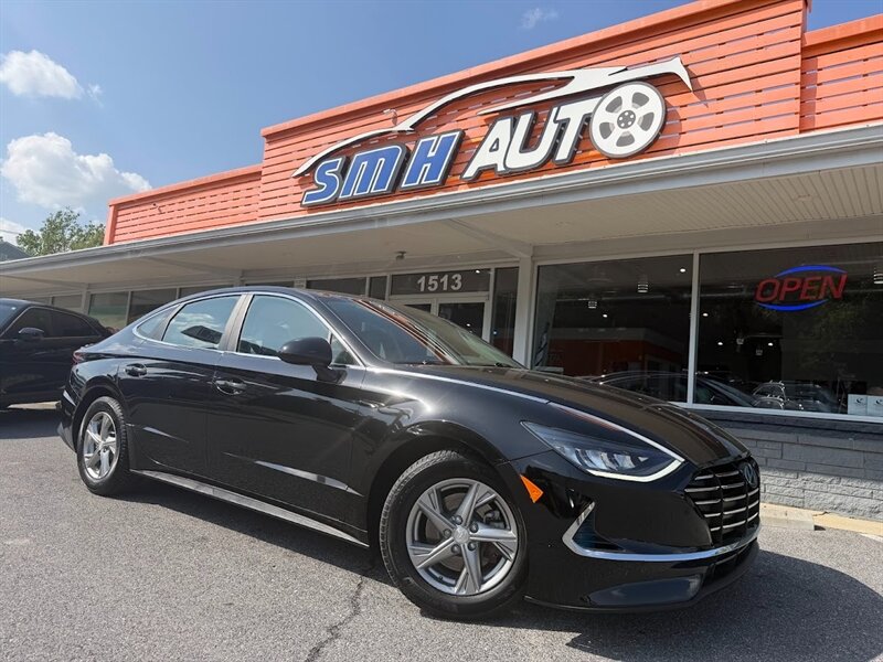 2020 Hyundai SONATA SE  