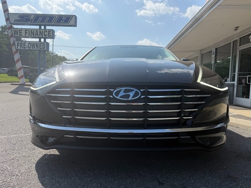 2020 Hyundai SONATA SE  