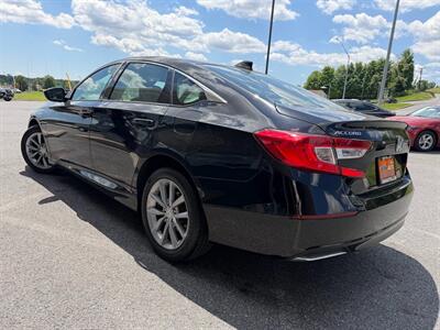 2022 Honda Accord LX   - Photo 12 - Frederick, MD 21702