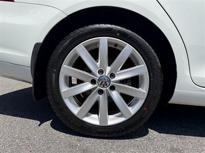 2014 Volkswagen Jetta SportWagen TDI - Photo 41 - Frederick, MD 21702
