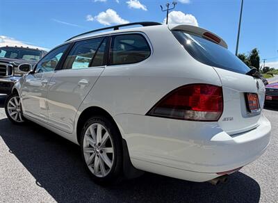 2014 Volkswagen Jetta SportWagen TDI - Photo 11 - Frederick, MD 21702