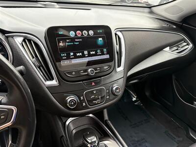 2017 Chevrolet Malibu LT   - Photo 9 - Frederick, MD 21702