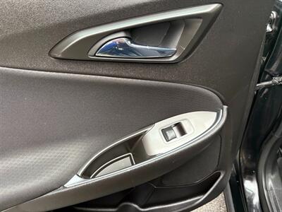 2017 Chevrolet Malibu LT   - Photo 18 - Frederick, MD 21702