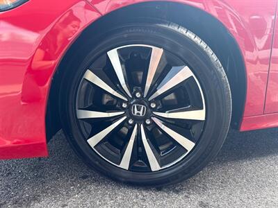 2022 Honda Civic EX   - Photo 34 - Frederick, MD 21702
