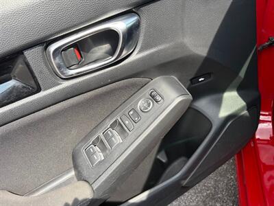 2022 Honda Civic EX   - Photo 13 - Frederick, MD 21702