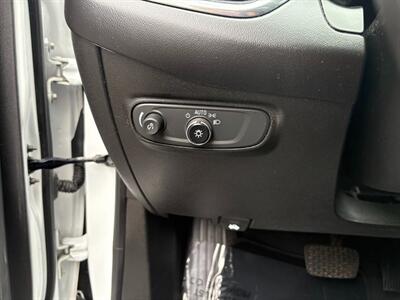 2020 Chevrolet Equinox LT   - Photo 22 - Frederick, MD 21702