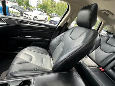 2020 Ford Fusion Titanium   - Photo 13 - Frederick, MD 21702