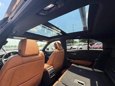 2020 Cadillac XT4 Premium Luxury   - Photo 10 - Frederick, MD 21702