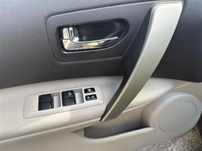 2014 Nissan Rogue Select S   - Photo 9 - Frederick, MD 21702